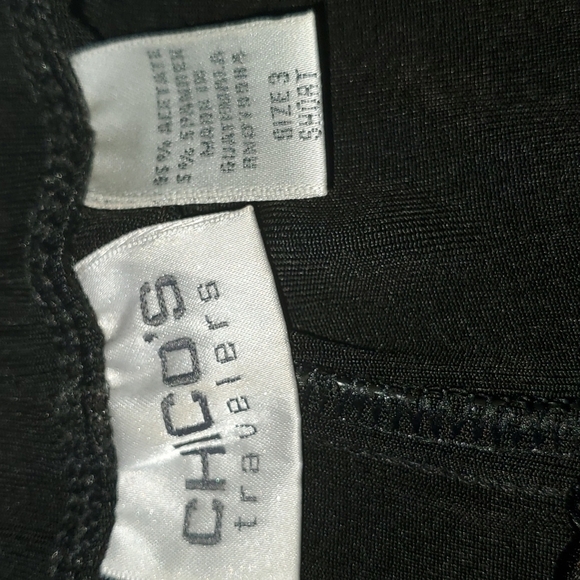 Chico's Travelers Short Black Elastic No Iron Dress Sz. 3P (16) Pants - Picture 3 of 7